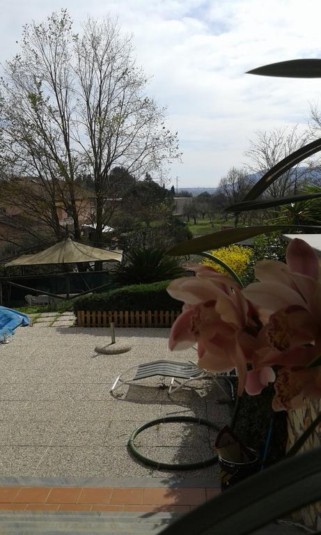 La mansarda con piscina Villa Caniparola di Fosdinovo Esterno foto